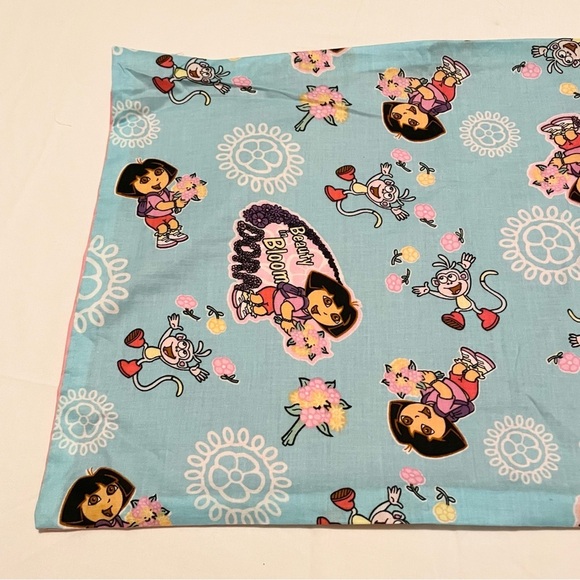 Dora the Explorer Beauty in Bloom Pillowcases Homemade 20.5” x 12.5” Lot of 2 - Picture 10 of 16